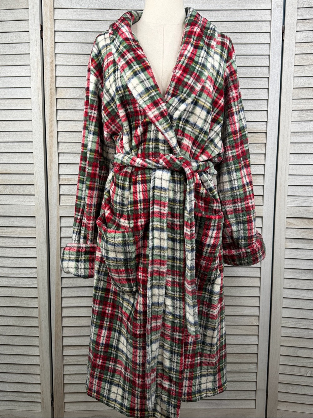 POTTERY BARN Women's Denver Plaid Super Soft Belted Fleece Robe with Pockets-L
